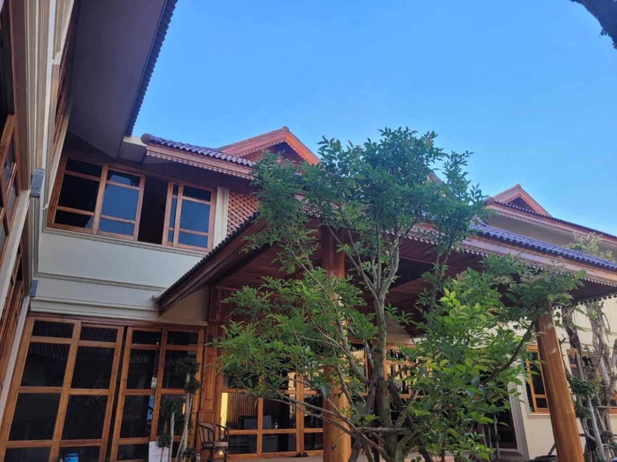 Kum-Chan House Hotel Нан Екстериор снимка