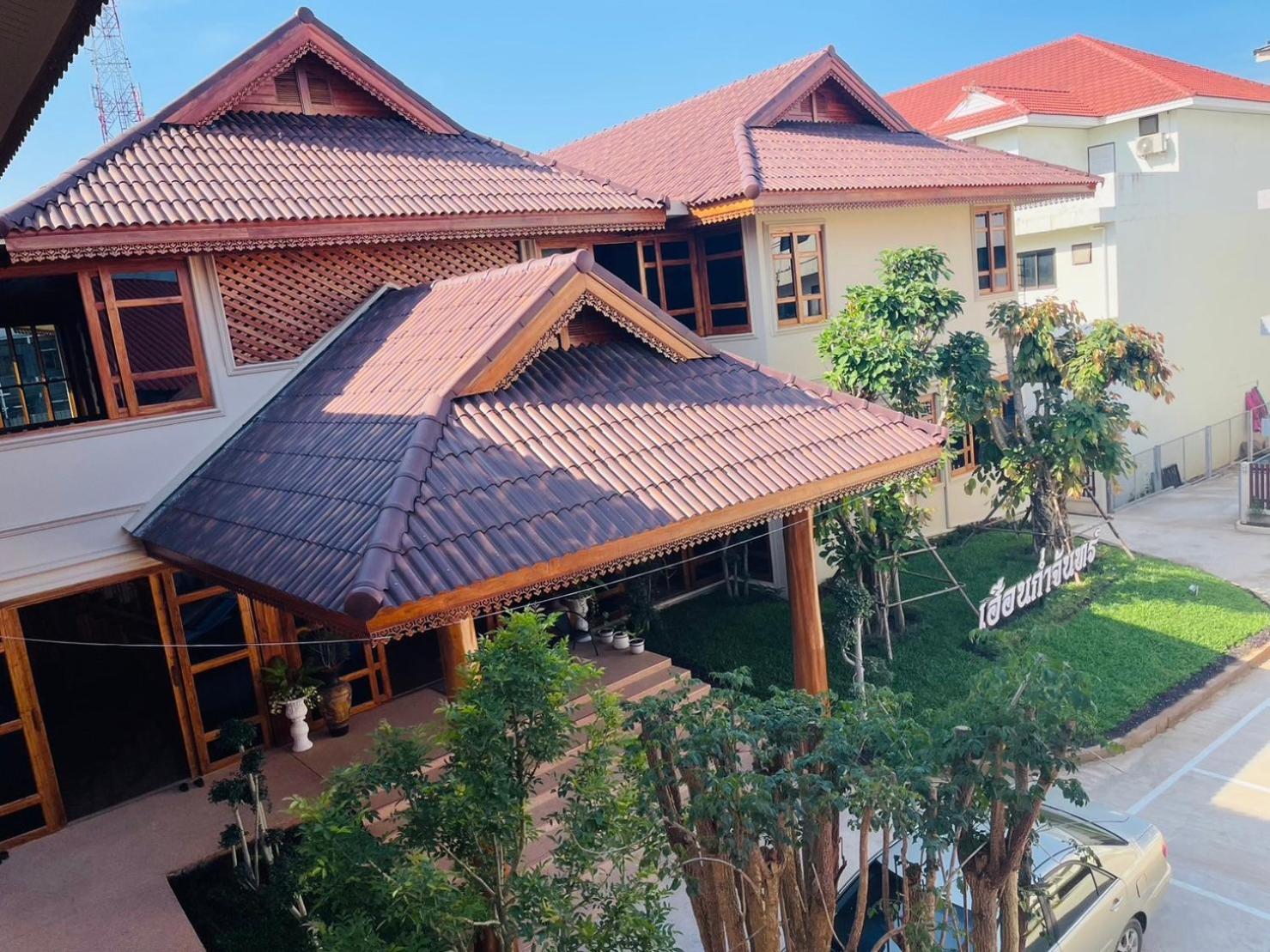 Kum-Chan House Hotel Нан Екстериор снимка